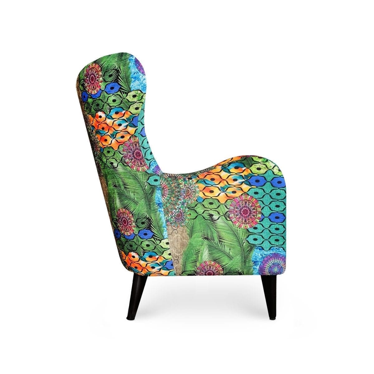 De Moorfauteuil in de bijzonder kleurrijke stof Jungle van Dutch Seating Company